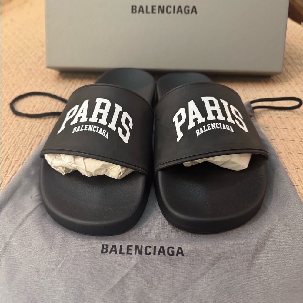 NWT $350 Balenciaga Slides Size 39/9